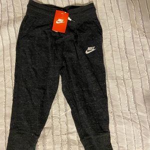 nike cropped sweats